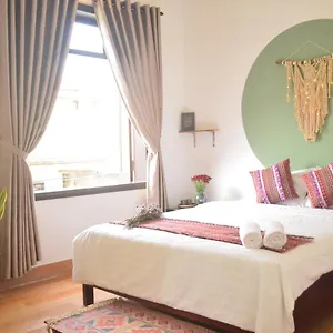 Privatunterkunft Corner Night Market Homestay, Hoi An